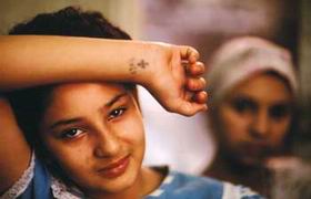 Koptowie mają zwyczaj tatuowania ochrzczonym dzieciom krzyża na ręce